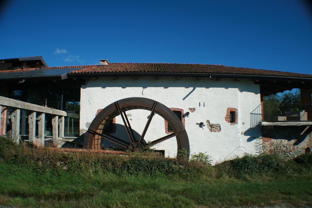 Il Vecchio Mulino Di Bairo Guest House Екстериор снимка