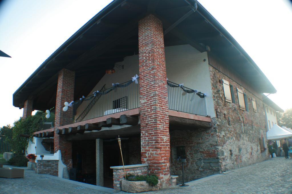 Il Vecchio Mulino Di Bairo Guest House Екстериор снимка