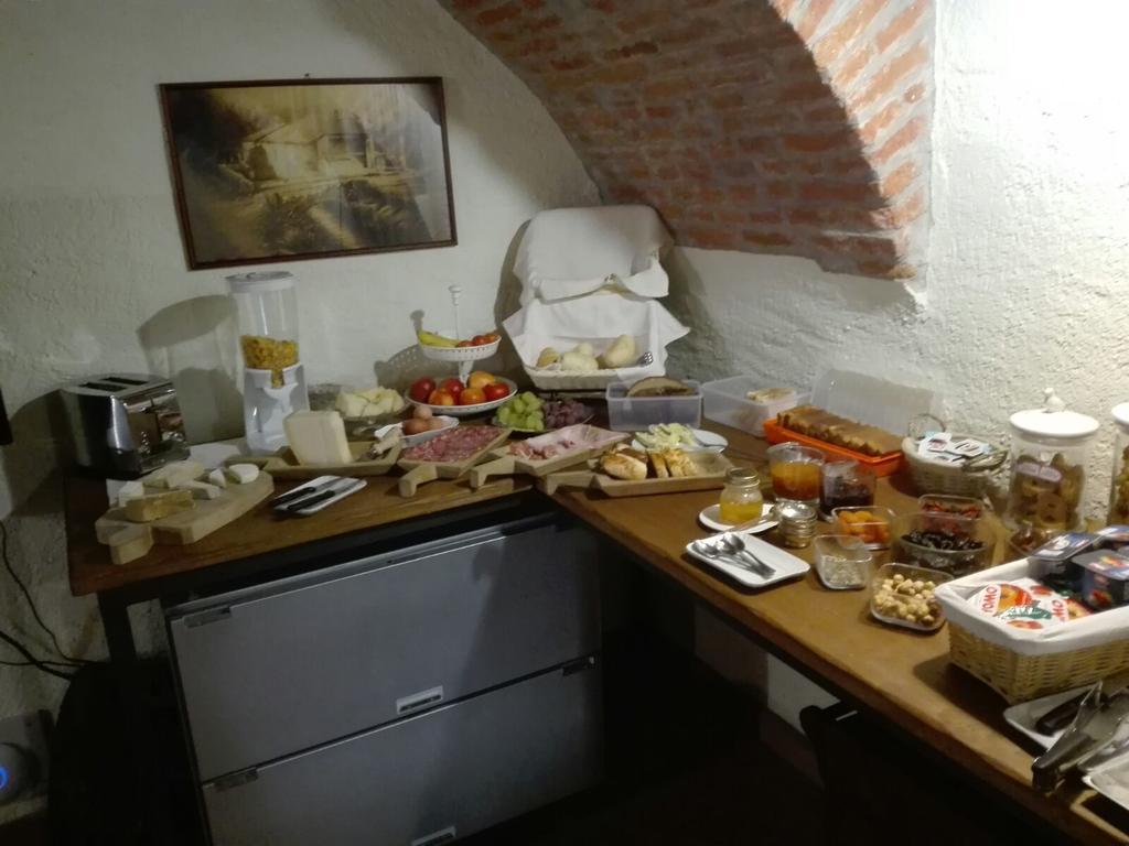 Il Vecchio Mulino Di Bairo Guest House Екстериор снимка